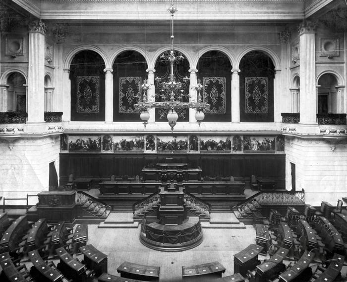 Assembly Hall of the Galician Sejm (today the Assembly Hall of Ivan Franko National University of Lviv). Photo from 1914.